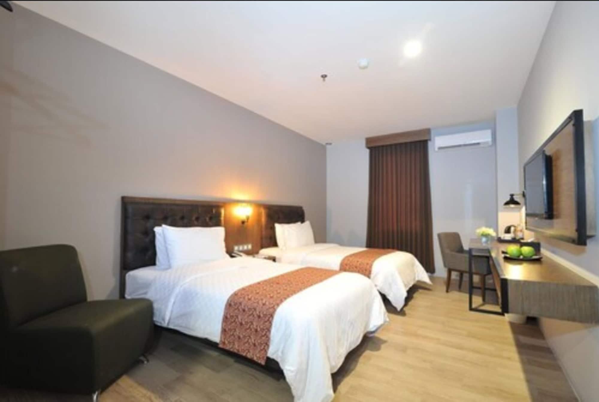 Grand Kangen Hotel Urip Sumoharjo Yogyakarta Exteriér fotografie